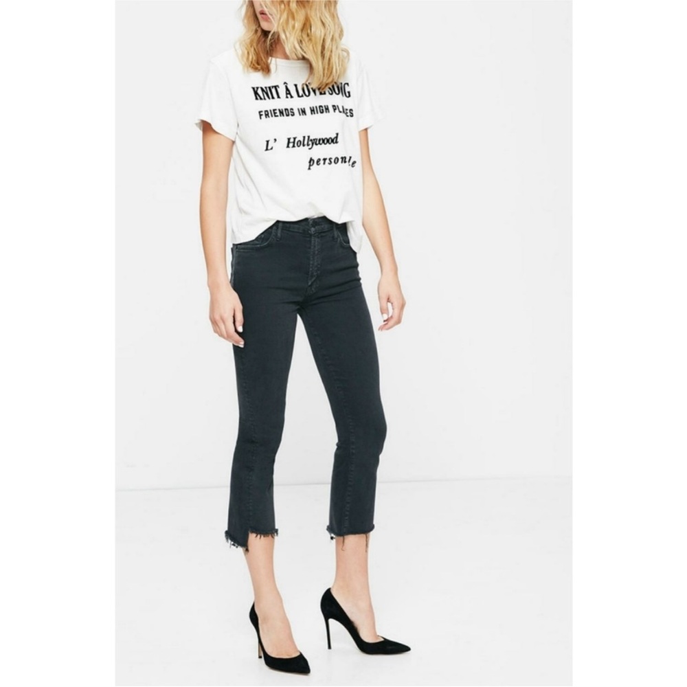 MOTHER The insider crop step fray pretty just strolled in the city Size 26